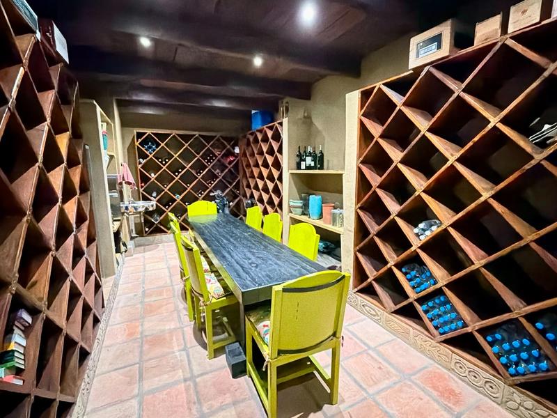 7 Bedroom Property for Sale in Westcliff Western Cape